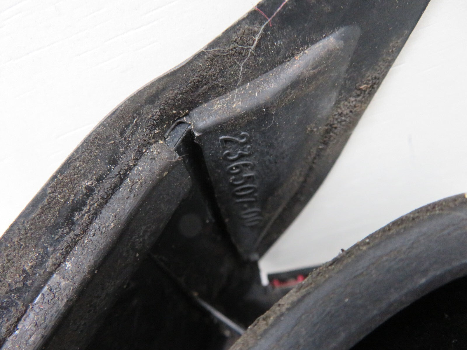 JAGUAR XJR NS PASSENGER REAR TAIL LIGHT (SEE PHOTOS) 1994-2001