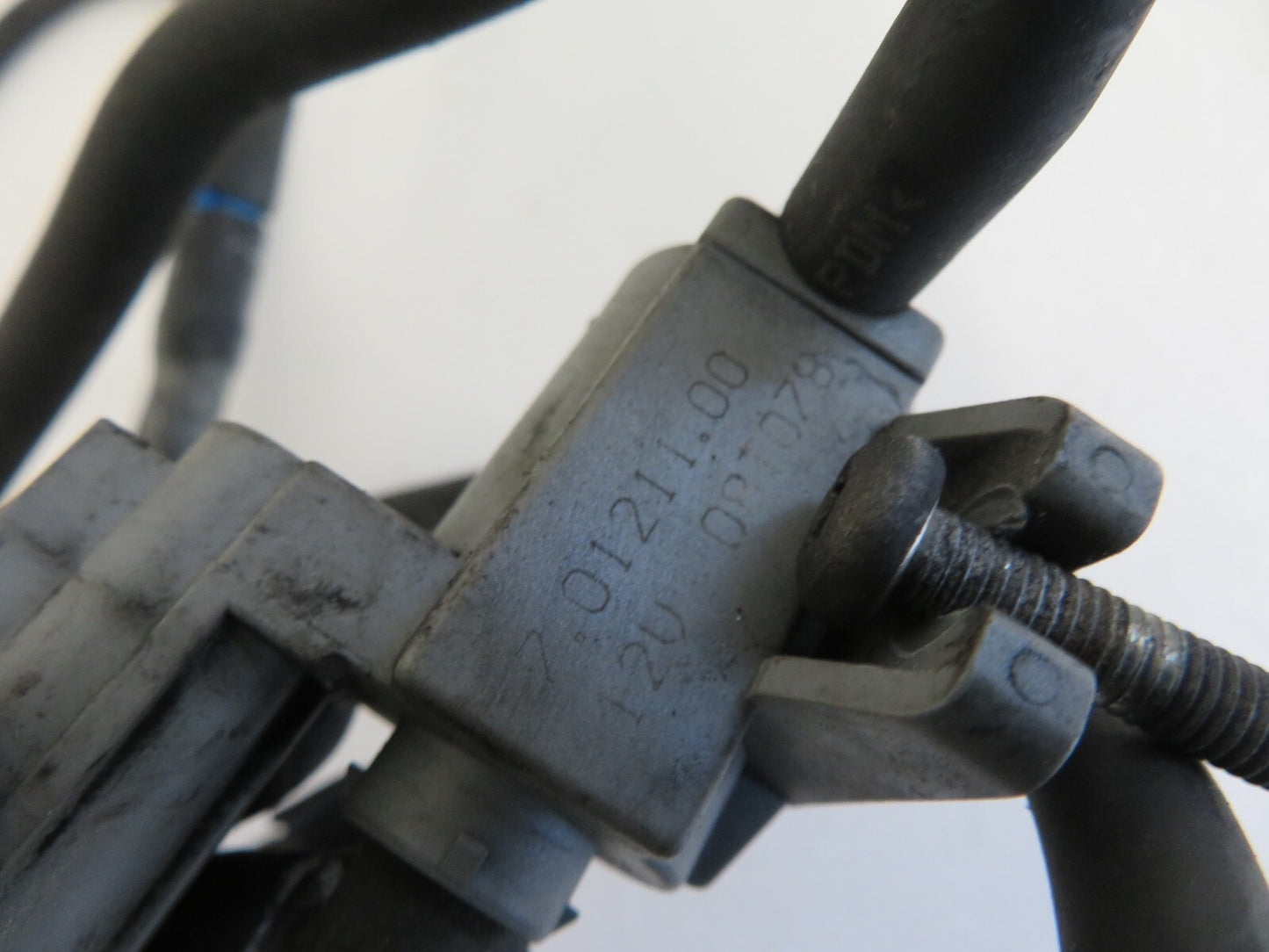 JAGUAR XF X250 TURBO BOOST SOLENOID 70121100 WITH PIPES 2008-2016 1500-7