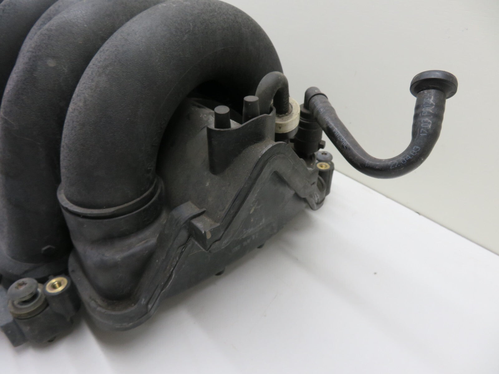 PORSCHE CAYENNE 955 V8 INTAKE MANIFOLD 2003-2006