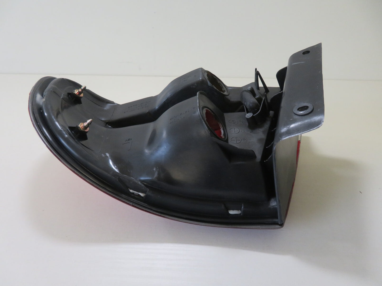 NS PASSENGER REAR TAIL LIGHT DEPO 216-1937L-U FOR MAZDA 626 1991-1998