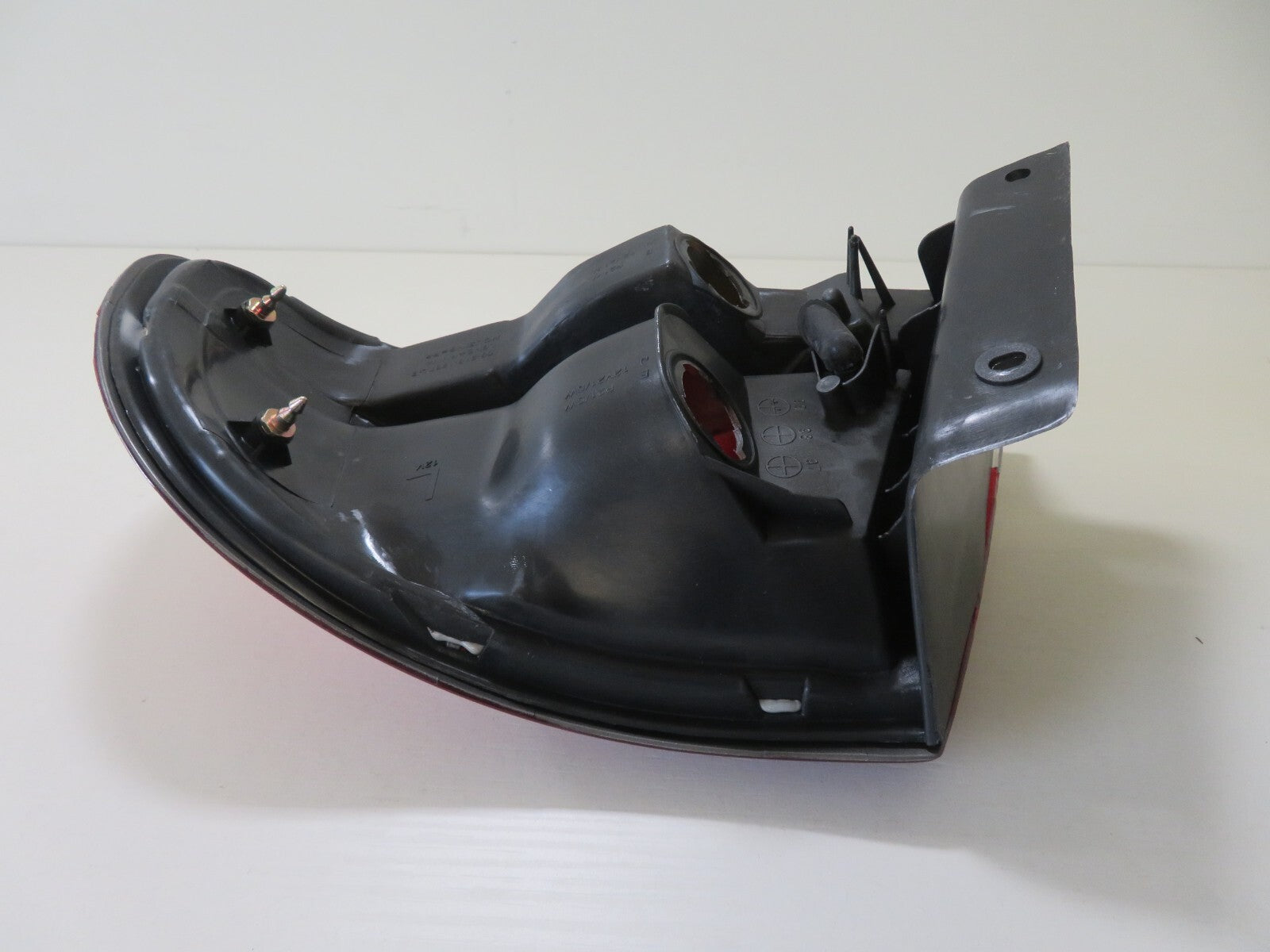 NS PASSENGER REAR TAIL LIGHT DEPO 216-1937L-U FOR MAZDA 626 1991-1998