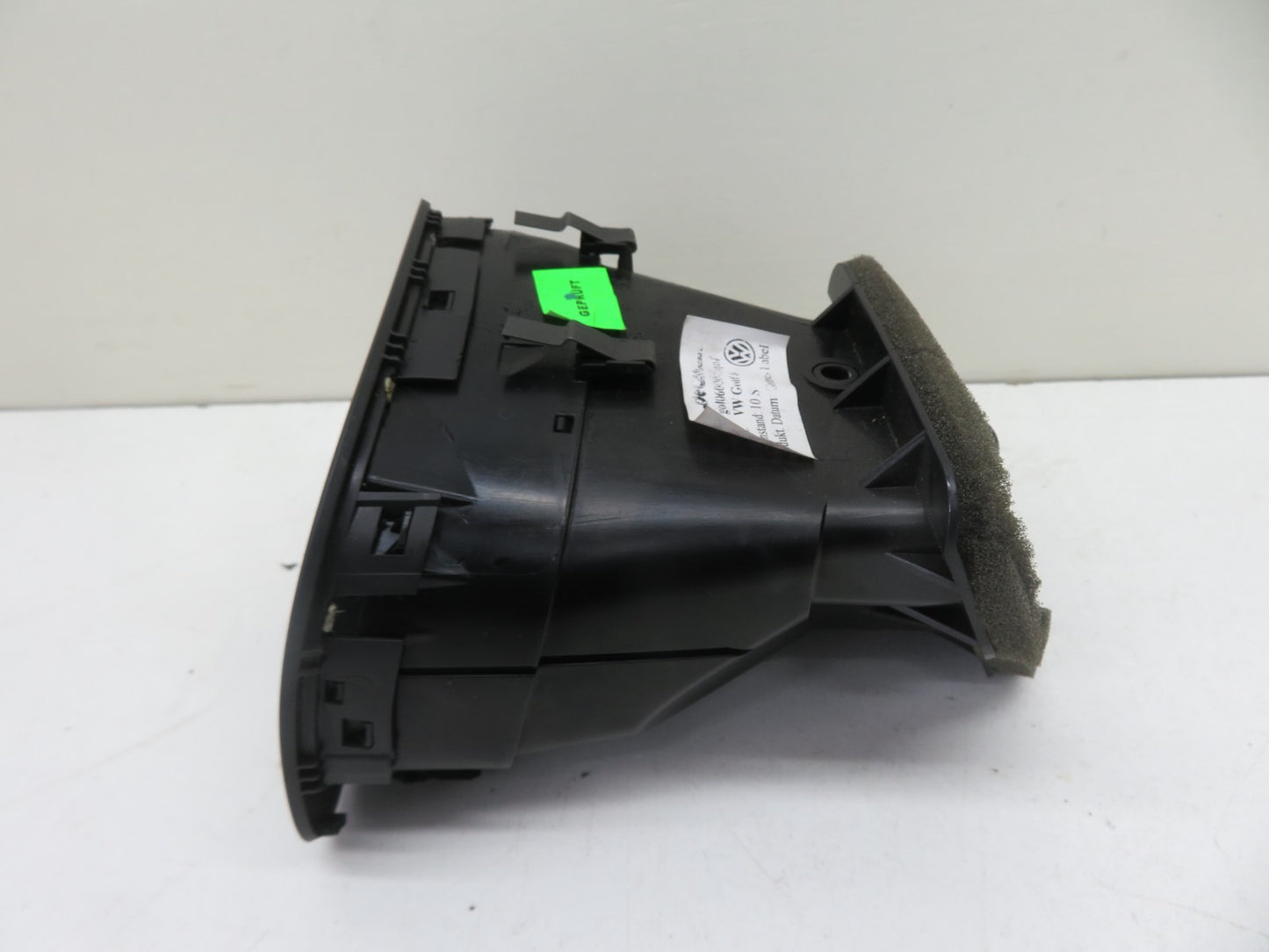 VW GOLF MK6 OS DRIVER SIDE DASHBOARD AIR VENT 2009-2013 REF-7