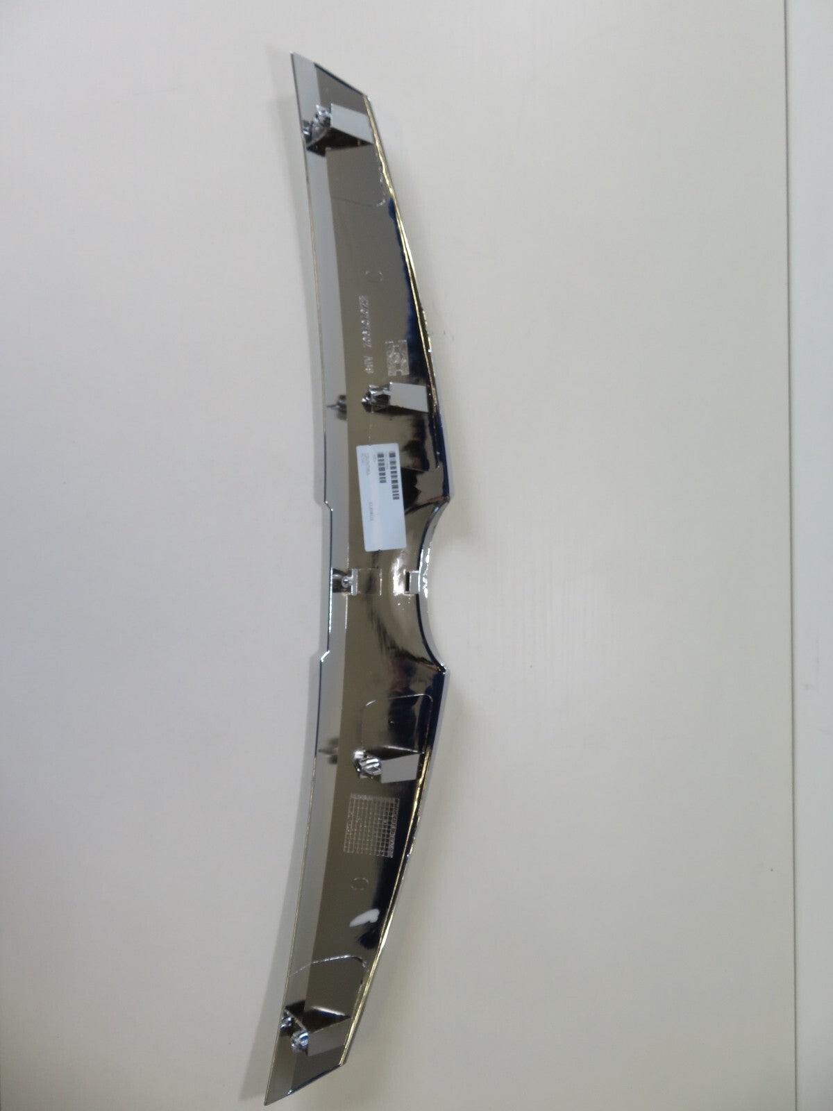 FRONT UPPER GRILLE CHROME TRIM FOR MAZDA 6 MZ0492305 2002-2008