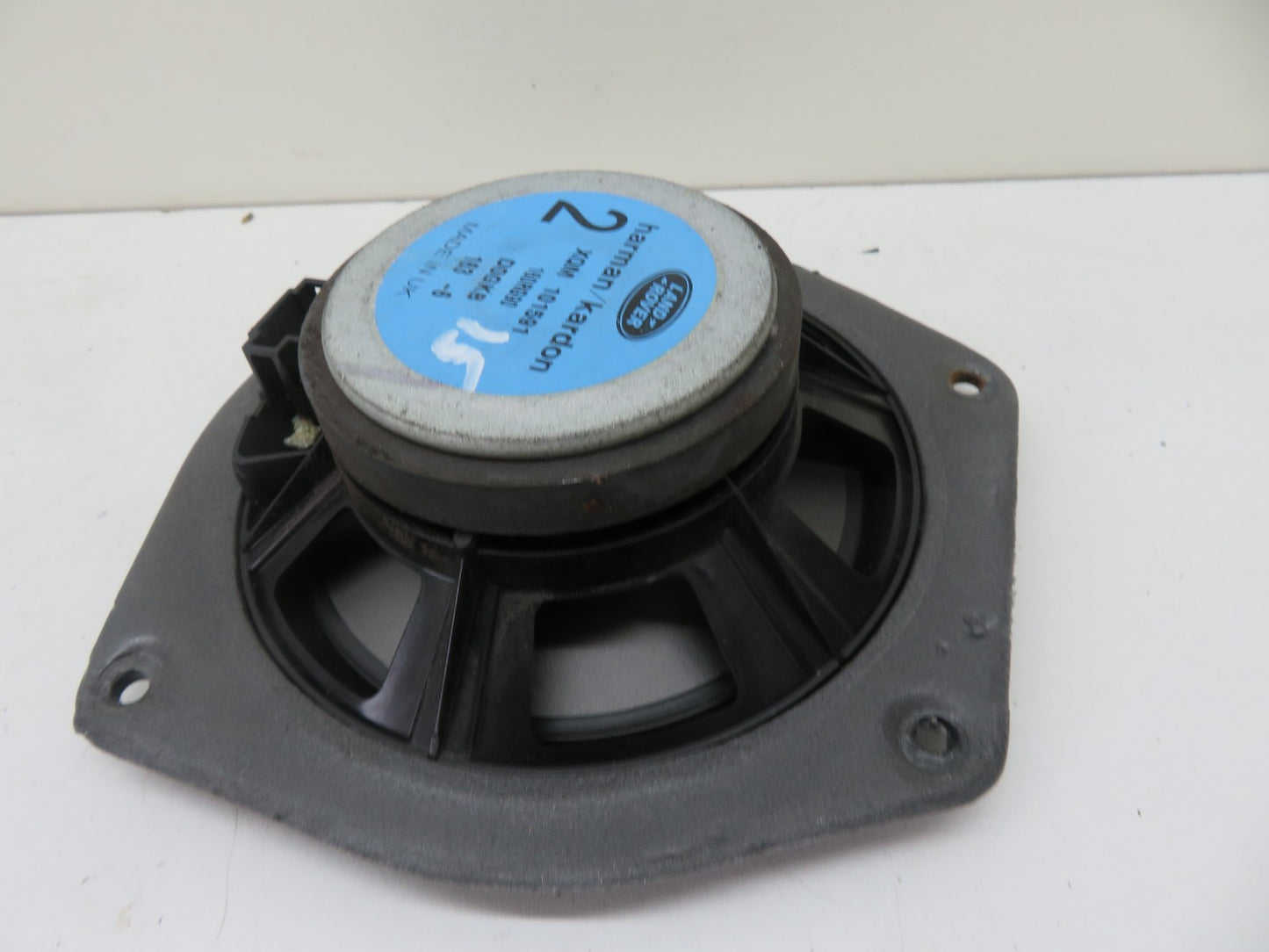 LAND ROVER FREELANDER 1 DOOR SPEAKER HARMON KARDON XQM101591 2004-2006 1672-15