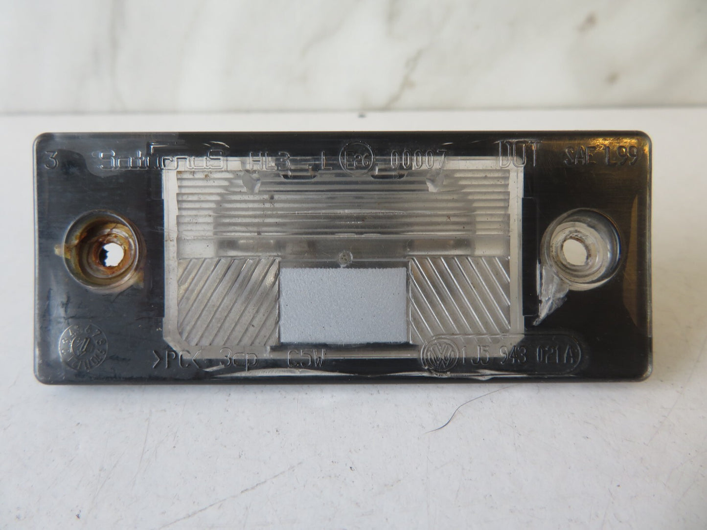 VOLKSWAGEN VW PASSAT B5.5 REAR NUMBERPLATE LIGHT 1J5943021A 01-05 AMS1348-1