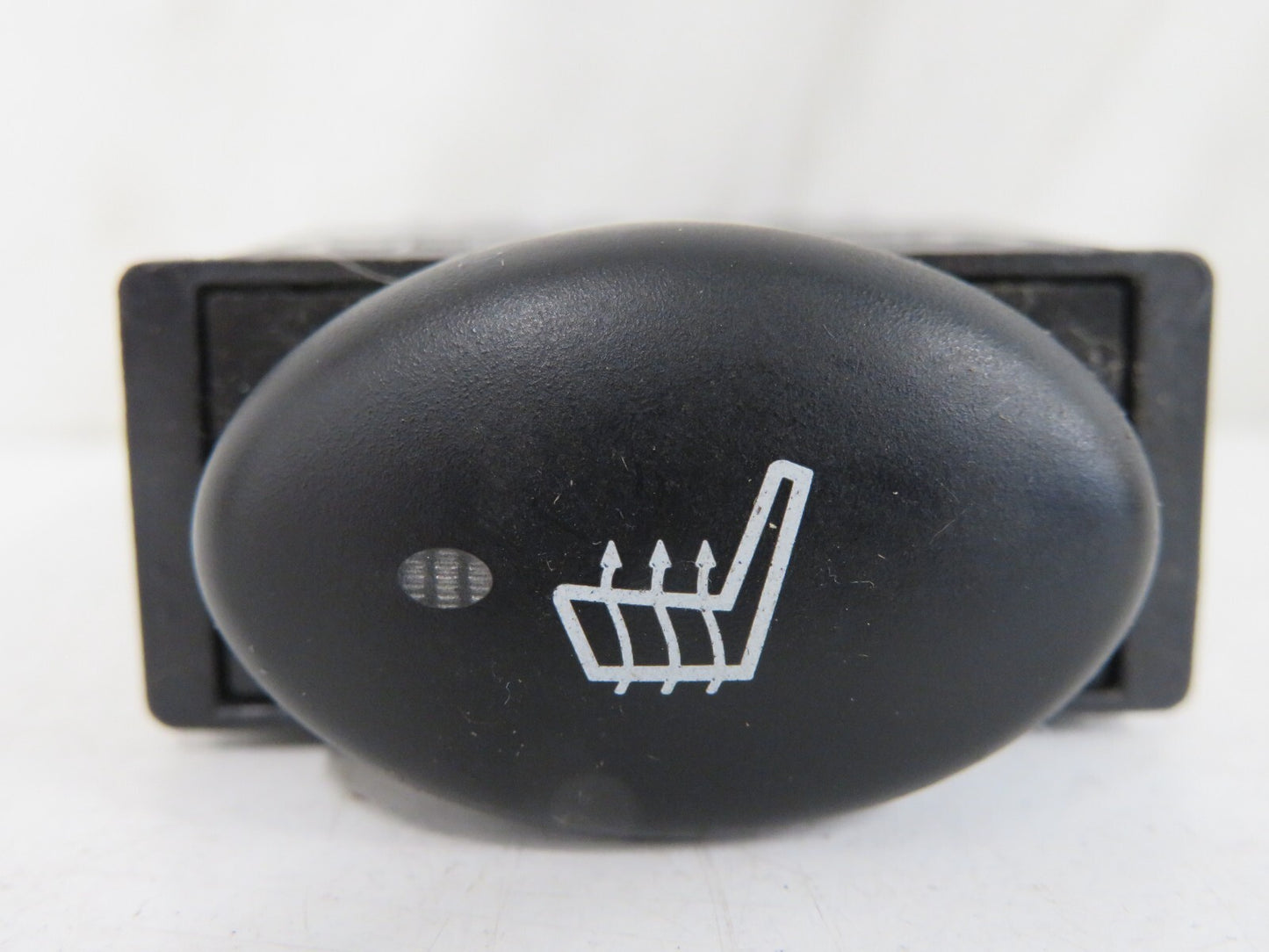 ROVER 75 HEATED SEAT SWITCH YUG101980 1999-2005 MIXA1540-18