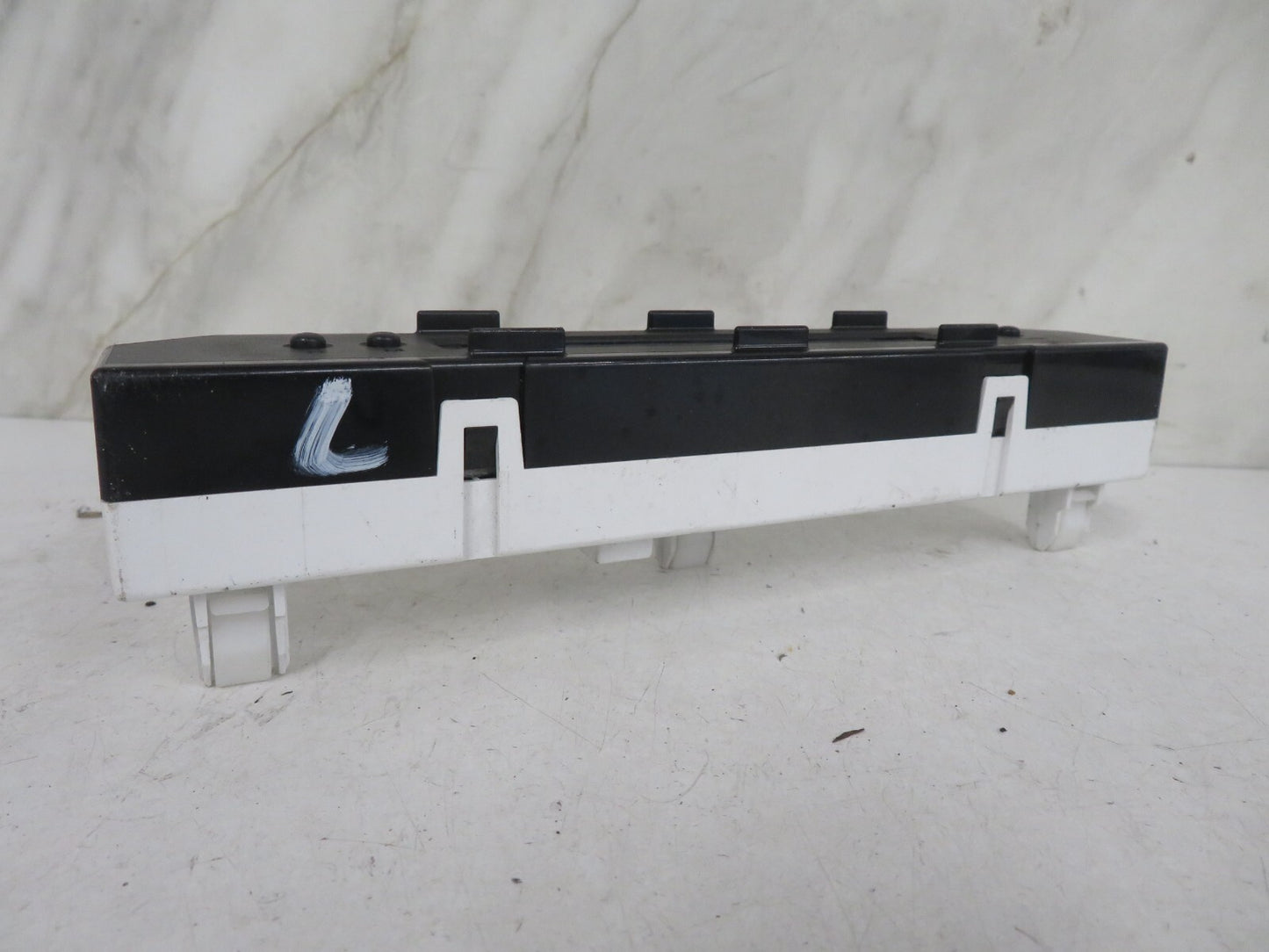 SUZUKI SWIFT GLS DISPLAY SCREEN 34600-62J51 1998-2003 1341-7