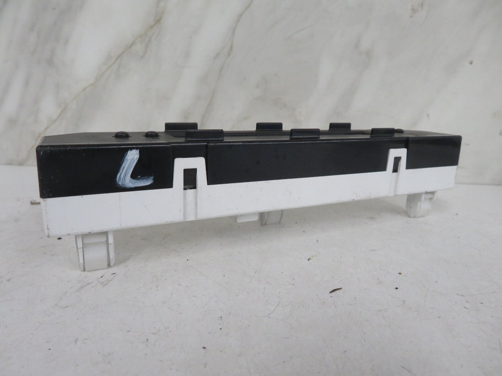 SUZUKI SWIFT GLS DISPLAY SCREEN 34600-62J51 1998-2003 1341-7