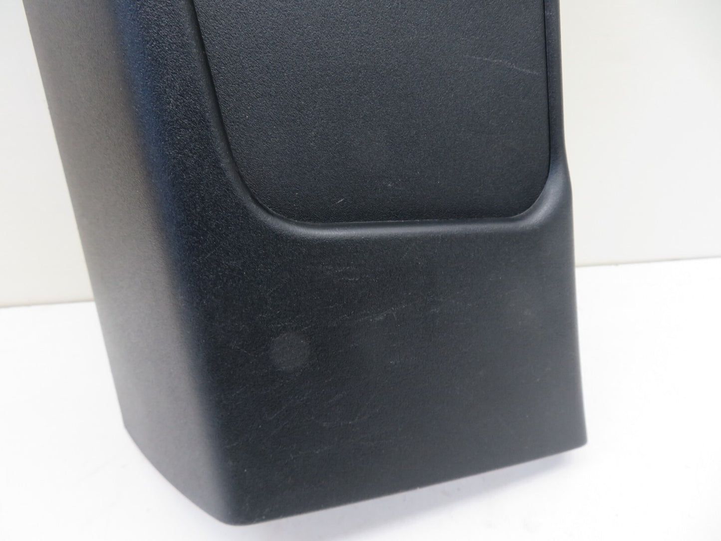 FORD FOCUS ST 225 NS PASSENGER B PILLAR TRIM 4M51-B24583-A 2006-2010 1232-5