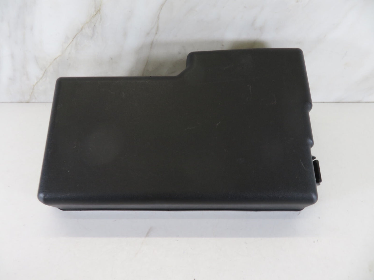 MAZDA 5 MPV ENGINE BAY FUSE BOX COVER 2005-2010 A1320-5