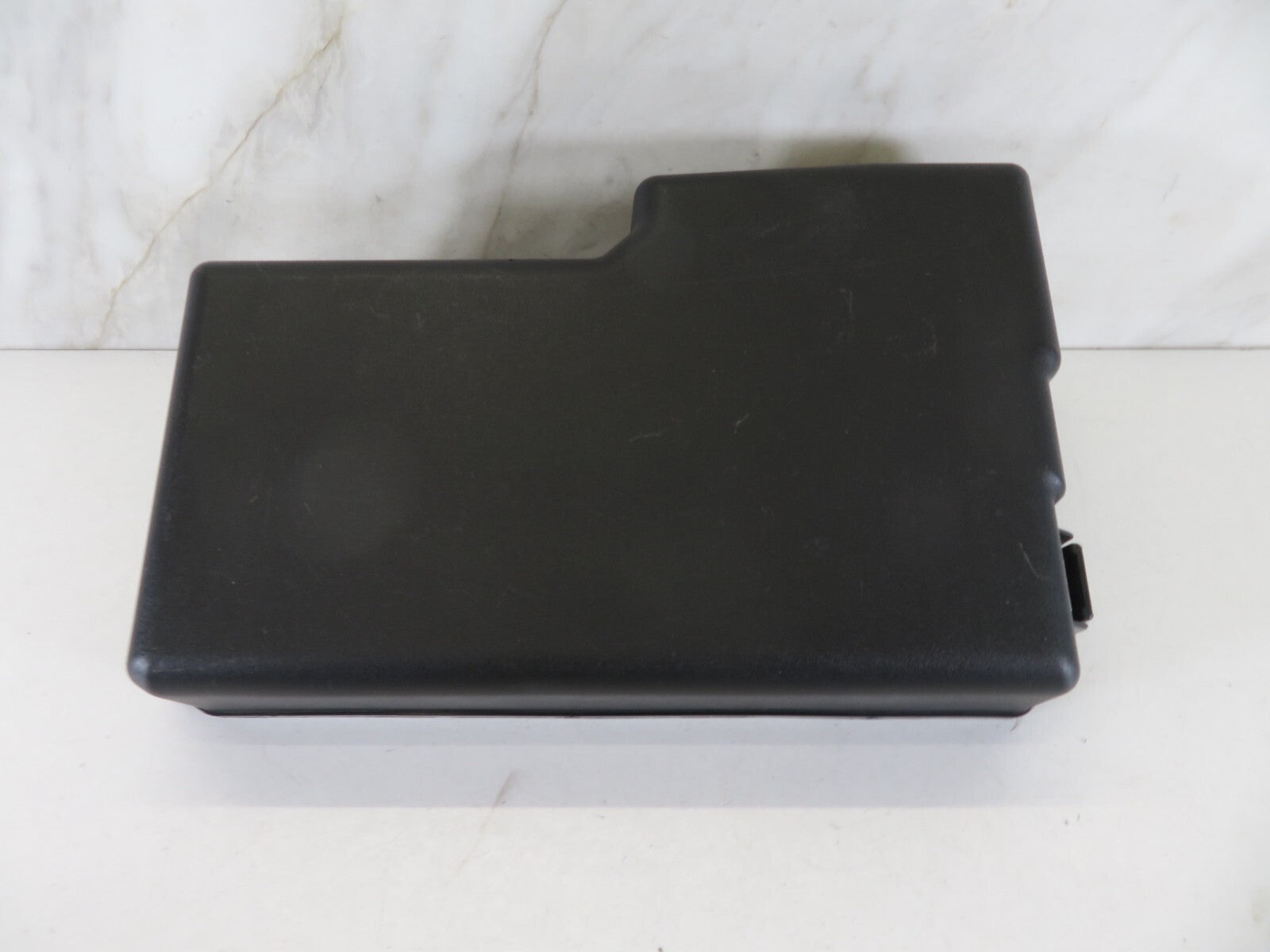 MAZDA 5 MPV ENGINE BAY FUSE BOX COVER 2005-2010 A1320-5