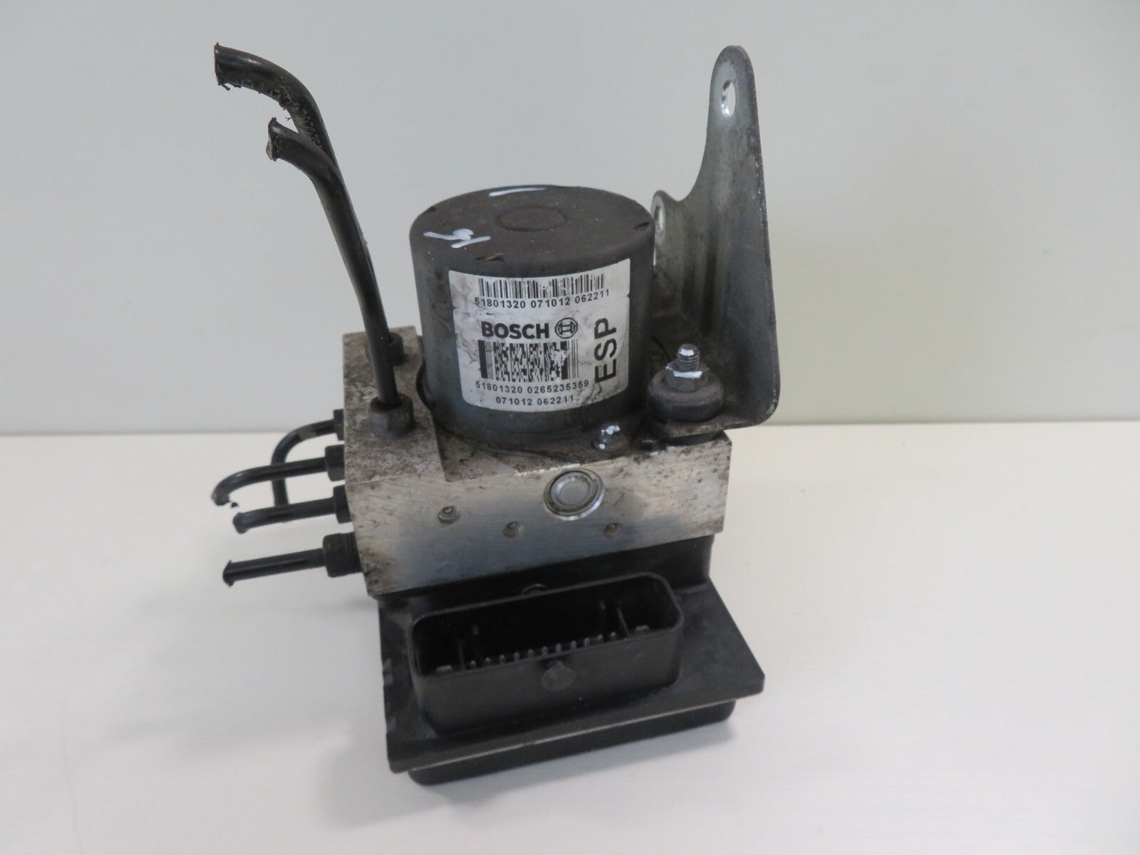 FIAT 500 ABS PUMP MODULE 51801320 2007-2014 1728-16