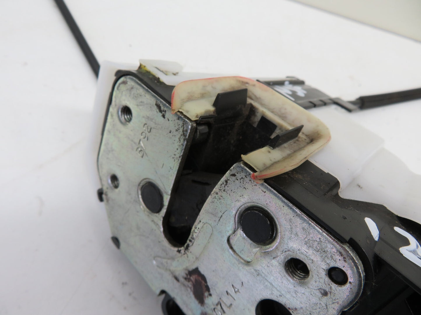 PEUGEOT BIPPER NSF DOOR LOCK CATCH 2008-2015 1734-12