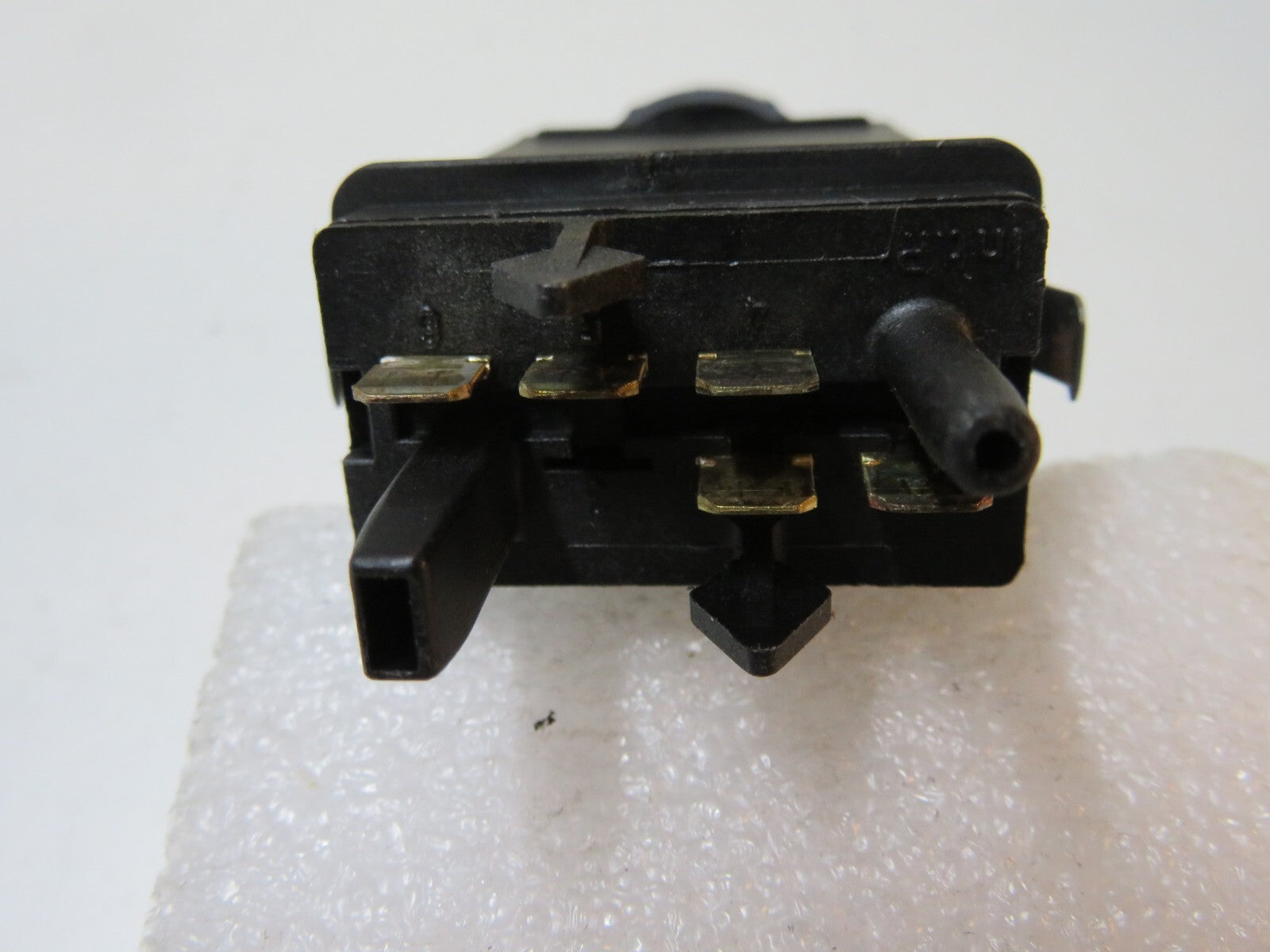 AUDI TT MK1 REAR WINDOW DEMISTER SWITCH 8N0941503B 1998-2004 B6