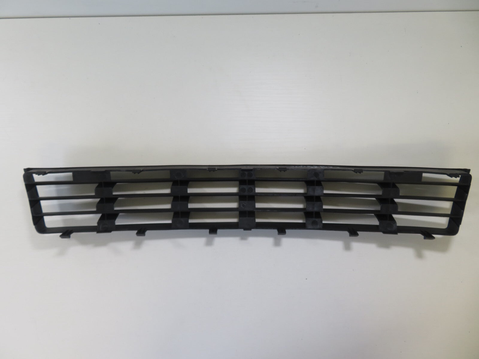FRONT GRILL FOR AUDI A4 B5 AD99014GA FOR YEARS 1994-2001