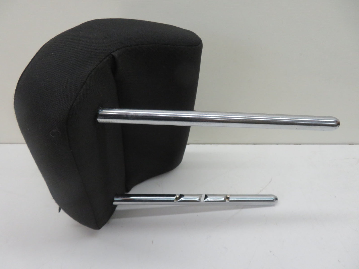 VW GOLF MK6 REAR CLOTH HEAD REST 2009-2013 1500-1