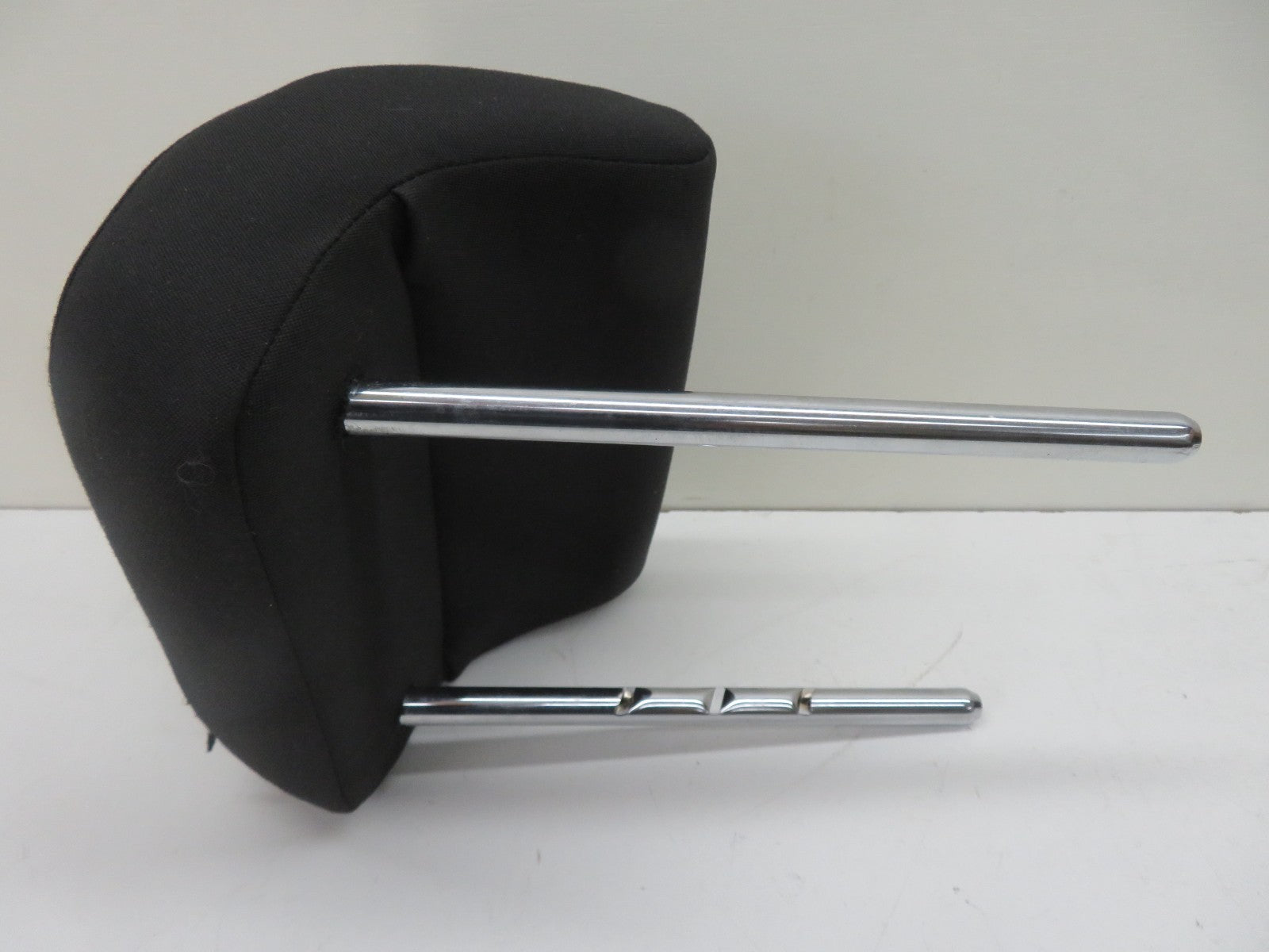 VW GOLF MK6 REAR CLOTH HEAD REST 2009-2013 1500-1