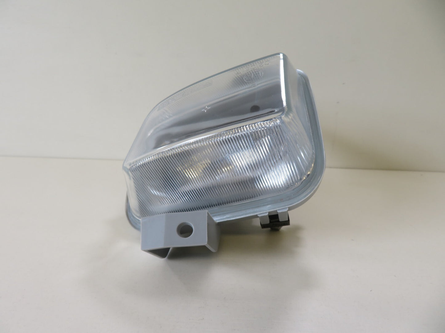 NS PASSENGER L FRONT FOG LIGHT OP0154414 FOR VAUXHALL ASTRA 1995-1998