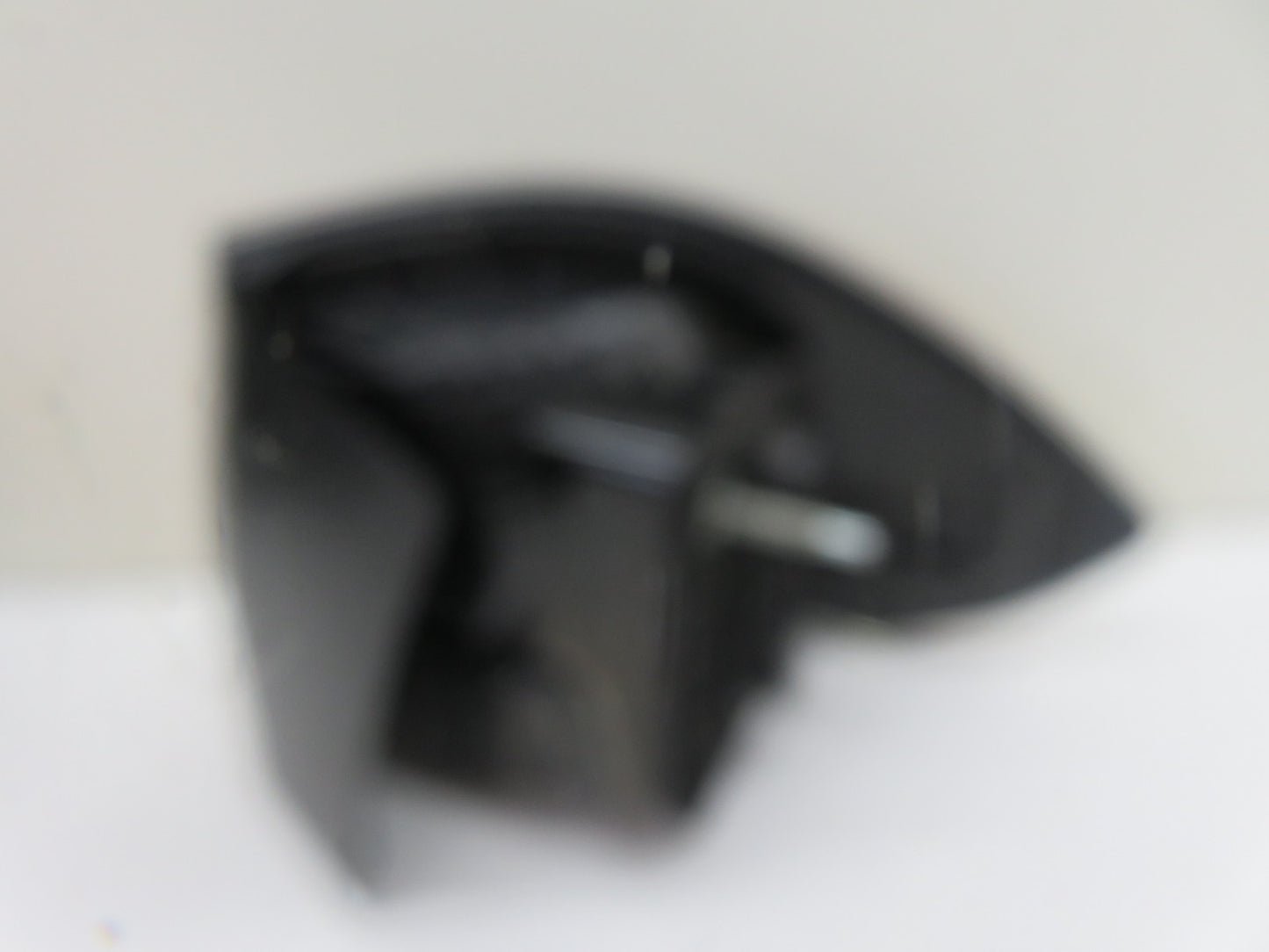 FORD S MAX NSR REAR PASSENGER OUTER TAIL LIGHT 2006-2010 1302-4