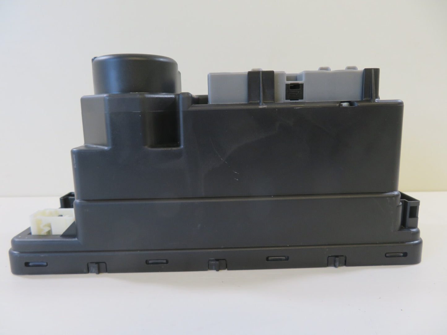 MERCEDES E CLASS W210 CENTRAL LOCKING PUMP 2108002648 1999-2002 1409-5