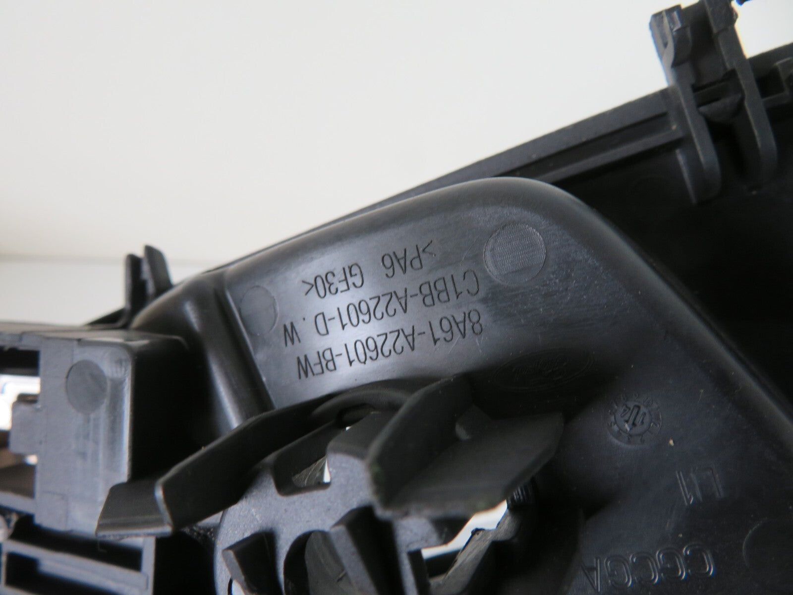 FORD FIESTA ST180 NSF PASSENGER DOOR HANDLE TWEETER 2013-2017 1157-4