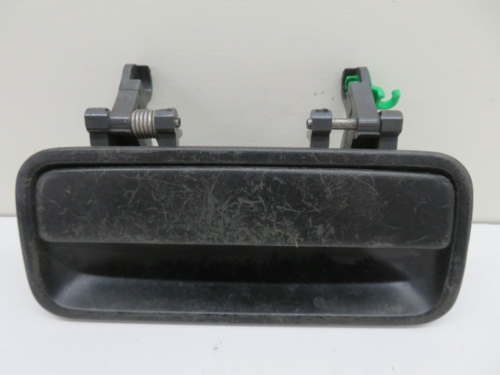 LAND ROVER FREELANDER 1 OSR RIGHT REAR EXTERNAL DOOR HANDLE 1998-2004 1310-9