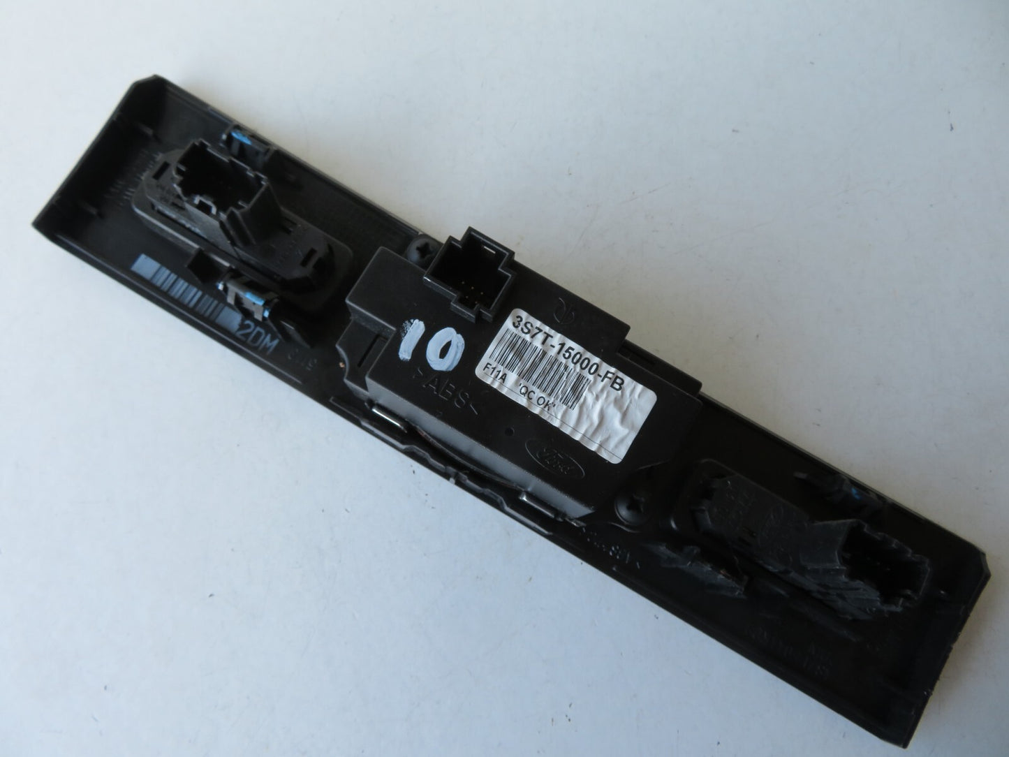 FORD MONDEO MK3 INTERIOR CLOCK DEMIST SWITCHES 3S7T-15000-FB 2001-08 MIX1519-10