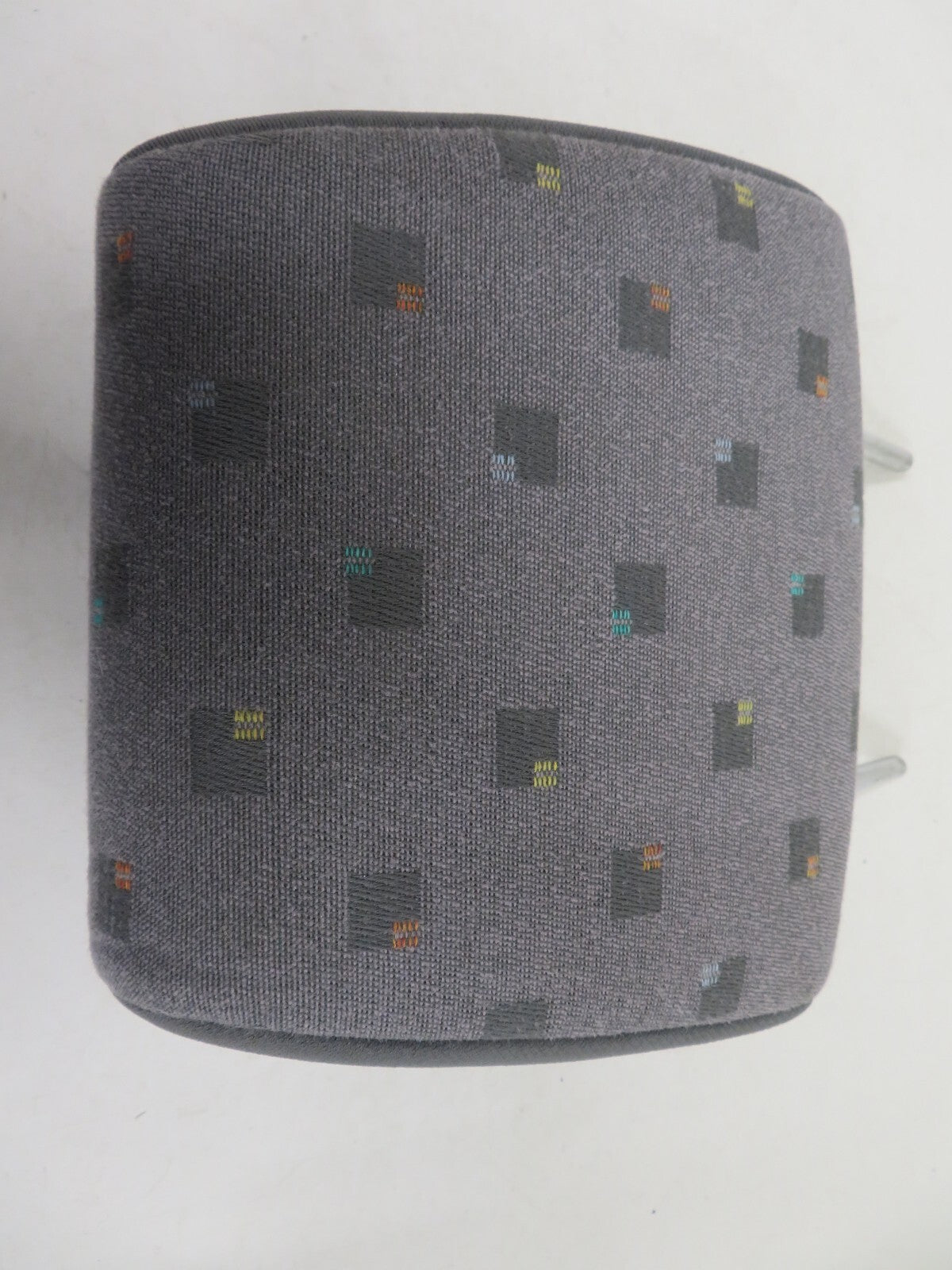 HYUNDAI GETZ REAR CLOTH HEAD REST LEFT/RIGHT 2002-2005 1234-23