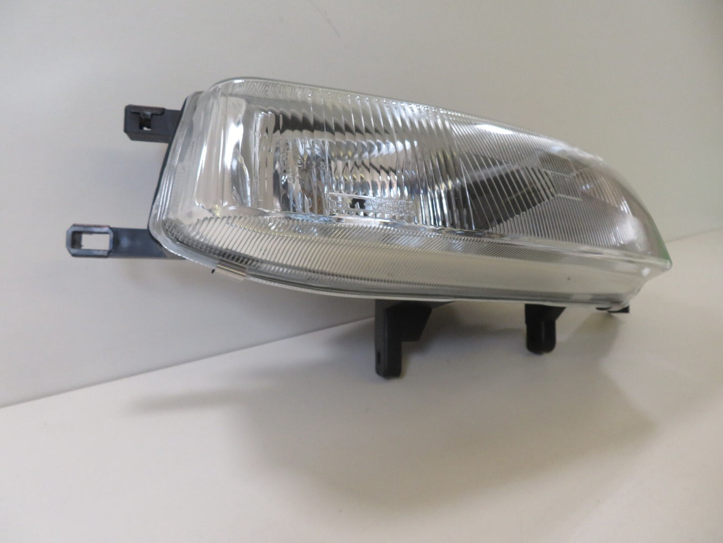 NS PASSENGER HEADLIGHT DEPO 20-5460-08-2B FITS HONDA ACCORD 1992-1995 #LMS1