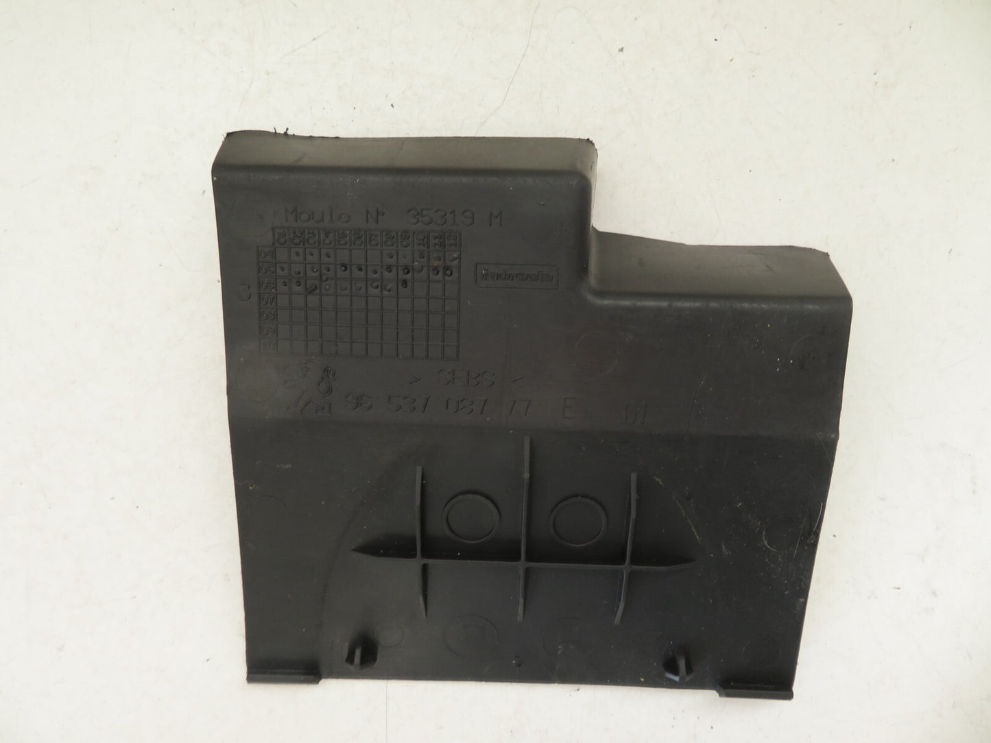 PEUGEOT 307CC RUBBER INSERT TRIM 9653708777 2003-2007 AMS1548