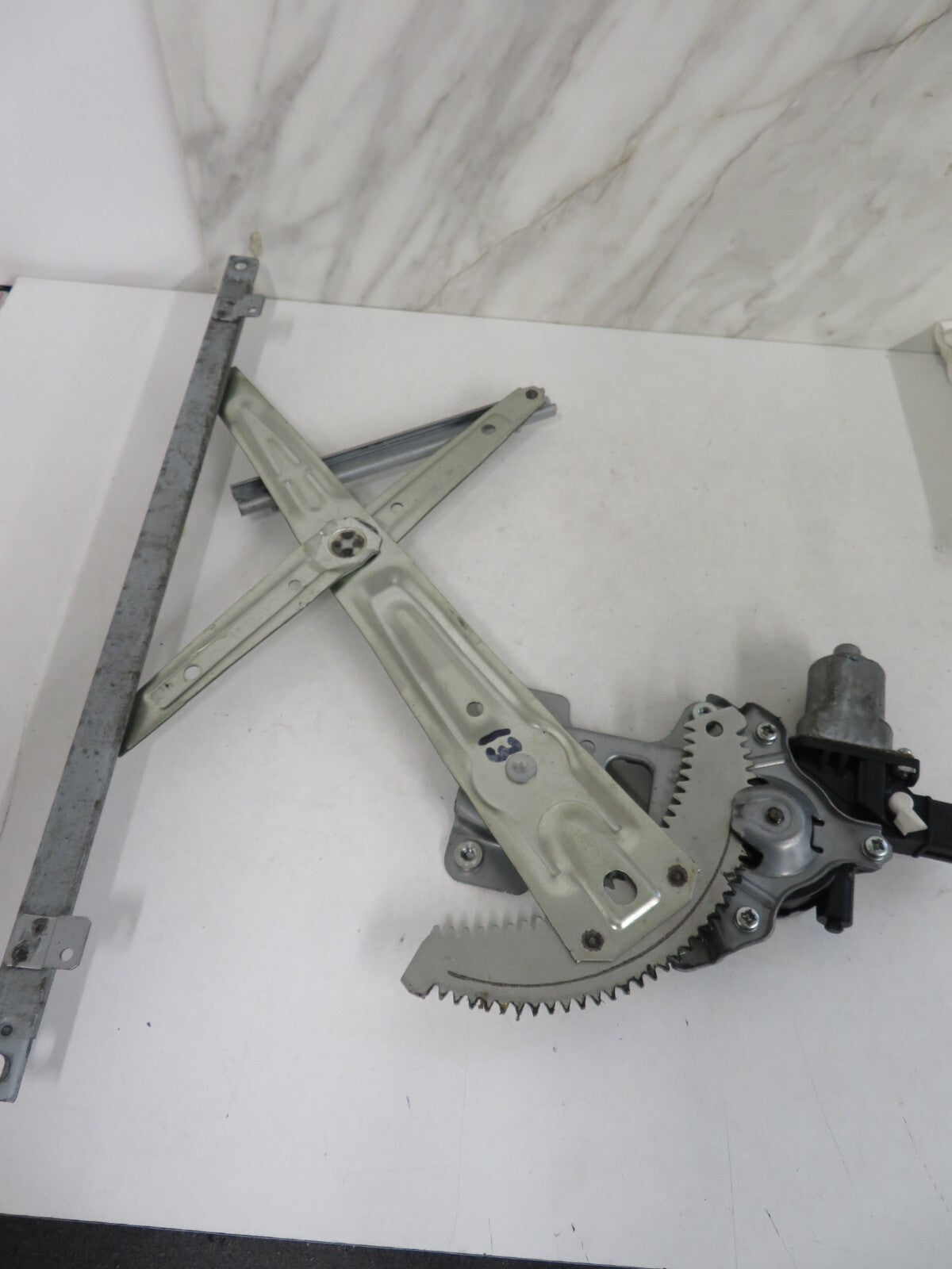 PEUGEOT 4007 OSF WINDOW REGULATOR 2007-2012 1630-13