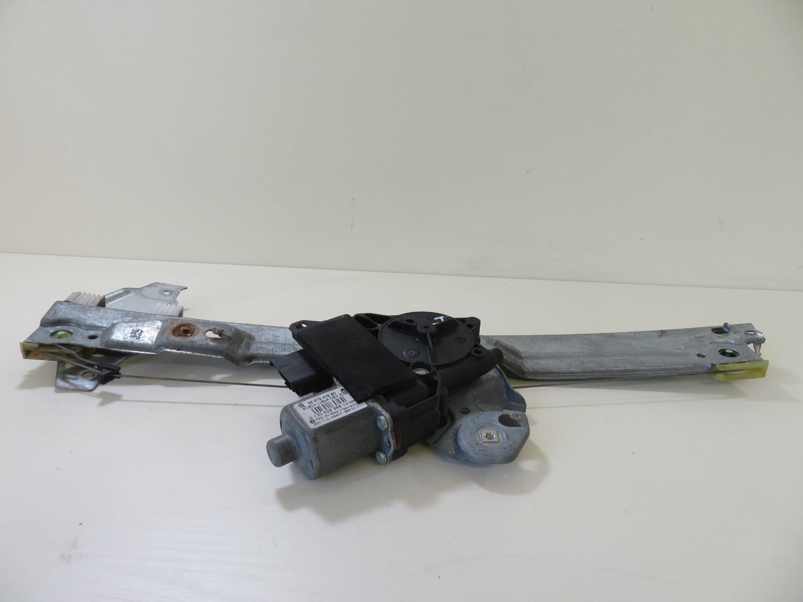 PEUGEOT 308 NSF PASSENGER WINDOW REGULATOR MOTOR 9657247680 2007-2013 1422-1