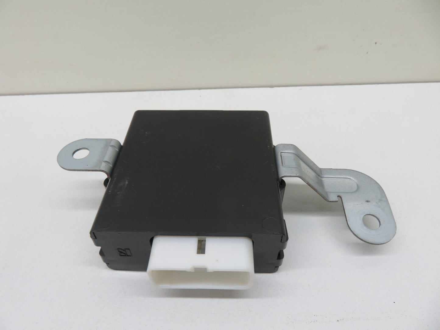 TOYOTA LEXUS SOARER MIRROR VIBRATION CONTROL RELAY 89140-24010 1991-1999 1503-20