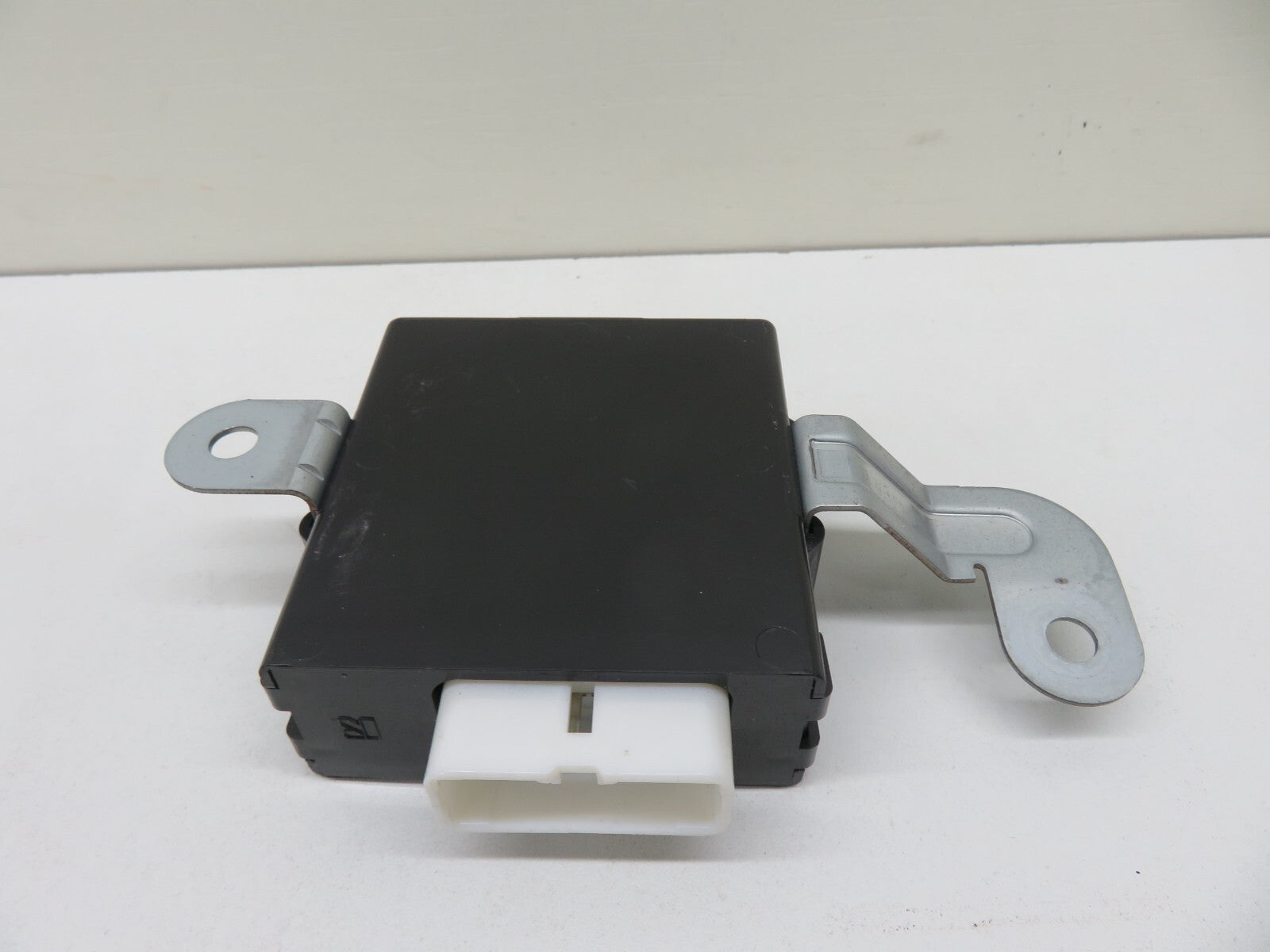 TOYOTA LEXUS SOARER MIRROR VIBRATION CONTROL RELAY 89140-24010 1991-1999 1503-20