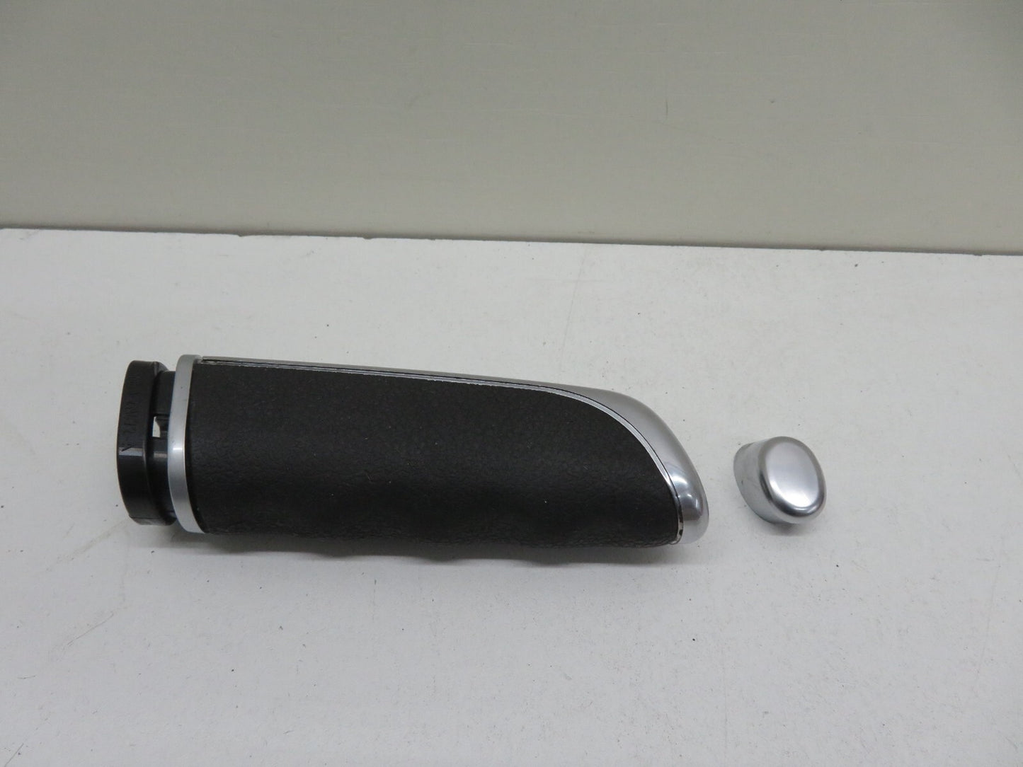 FORD FOCUS ST HEATING AIR DUCT PIPES PAIR 2006-2010 1311-2