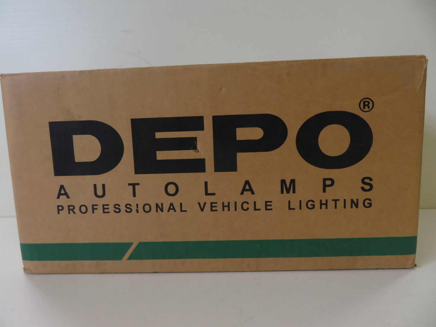 OS DRIVER RH DEPO HEADLIGHT FOR NISSAN PRIMERA 1996-1999 (SEE PHOTOS) 303R