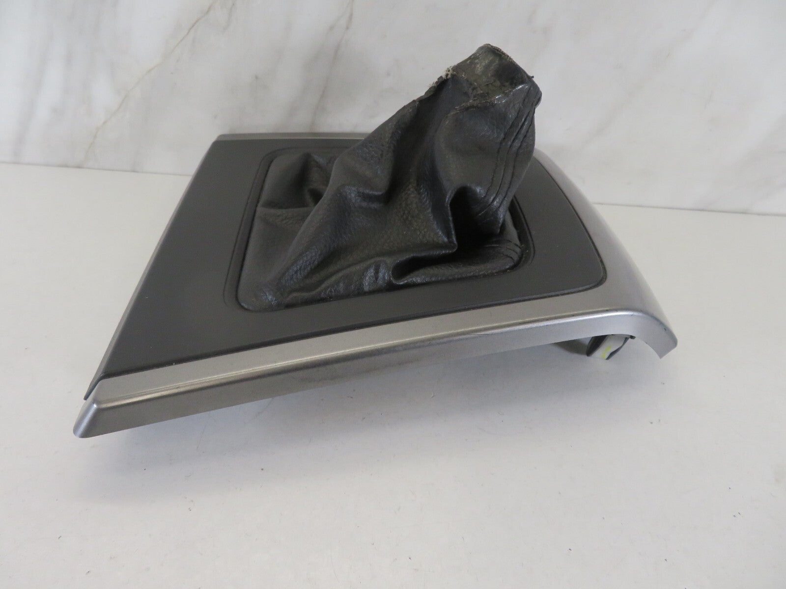 MAZDA 5 MPV GEAR SELECTOR TRIM 2005-2010 A1320-2