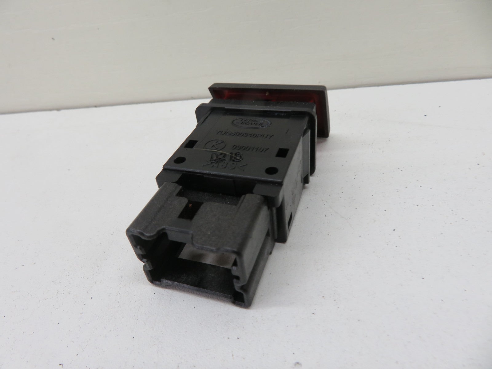 LAND ROVER FREELANDER 1 HAZARD SWITCH YUG500340PUY 2004-2006 1672-19