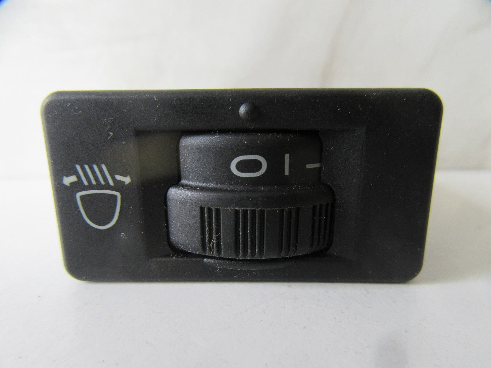 CITROEN C4 HATCHBACK HEADLIGHT LEVEL SENSOR SWITCH 96384422XT 2004-2007 SK57