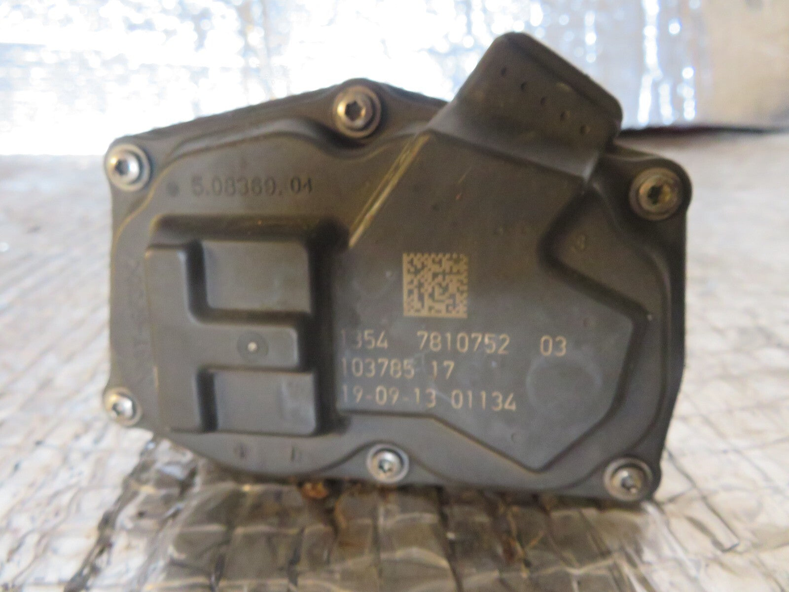 BMW 1 SERIES F20 118D THROTTLE BODY 7810752 2011-2015