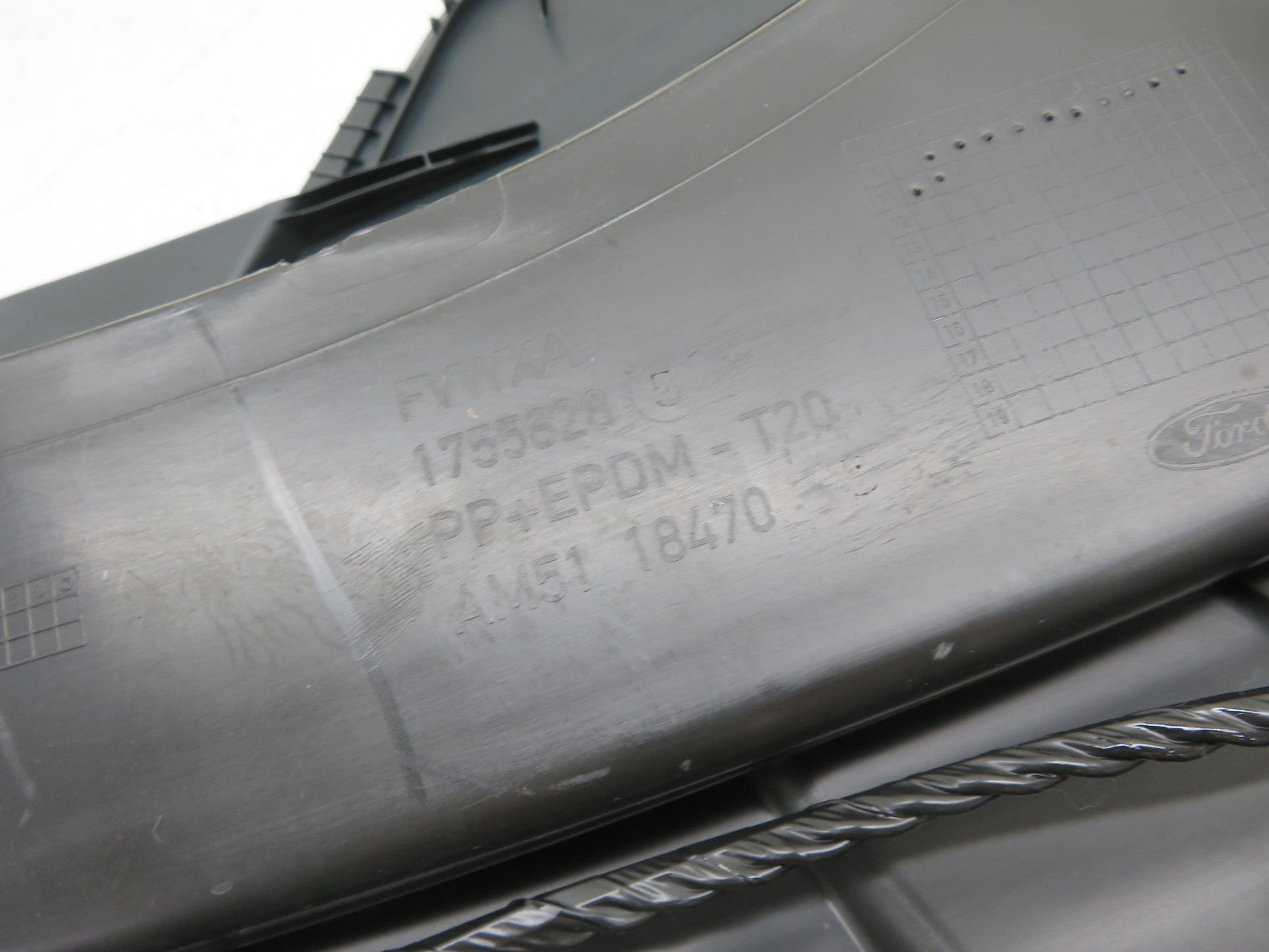 FORD C MAX DASHBOARD TRIM  AM51-18470-BFW 2010-2015