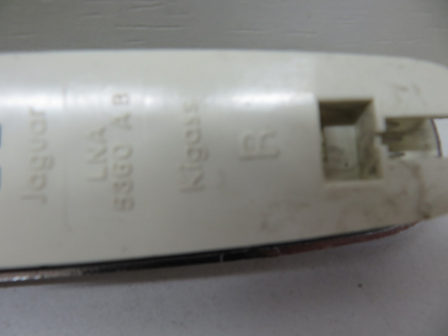 JAGUAR XJR REAR RIGHT INTERIOR LIGHT LNA 5360 AB 1994-2001 1200-9