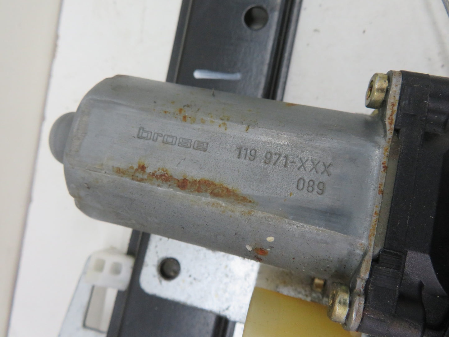 VOLVO V70 MK2 NSR WINDOW REGULATOR MOTOR LEFT REAR 2000-2007 1241-1