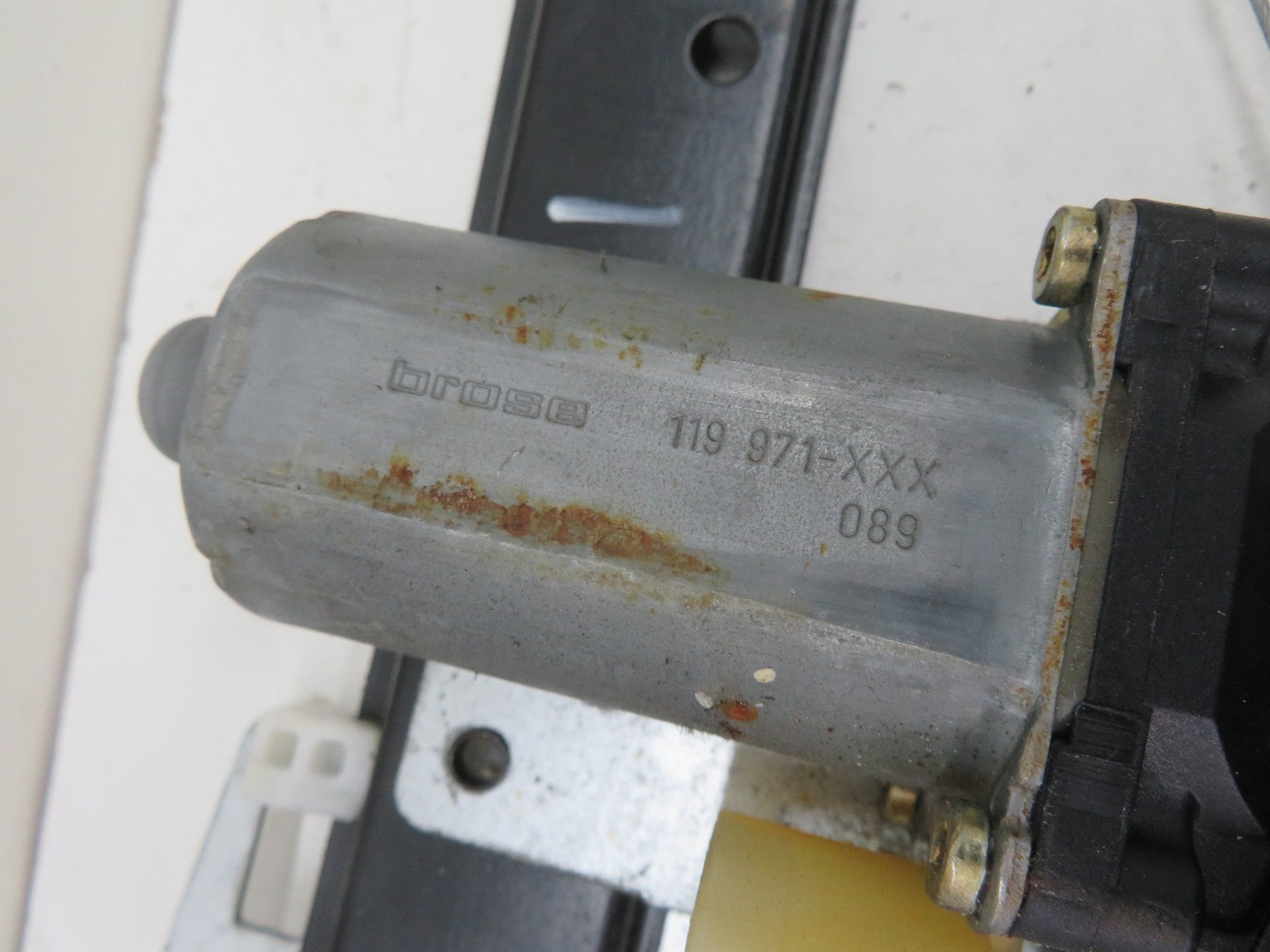 VOLVO V70 MK2 NSR WINDOW REGULATOR MOTOR LEFT REAR 2000-2007 1241-1