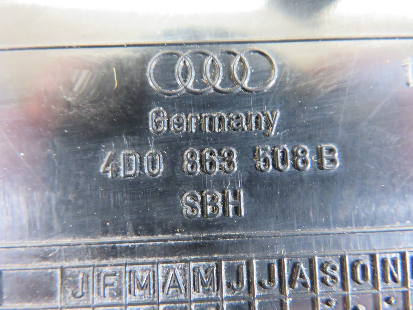 AUDI A8 D2 OSR LIGHT ACCESS TRIM 4D0863508B 1994-2003 A1344-6