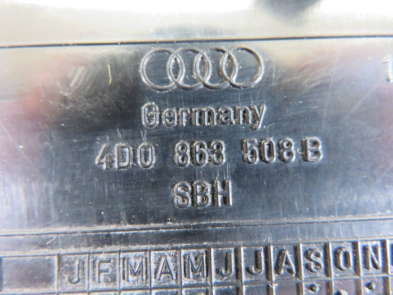 AUDI A8 D2 OSR LIGHT ACCESS TRIM 4D0863508B 1994-2003 A1344-6