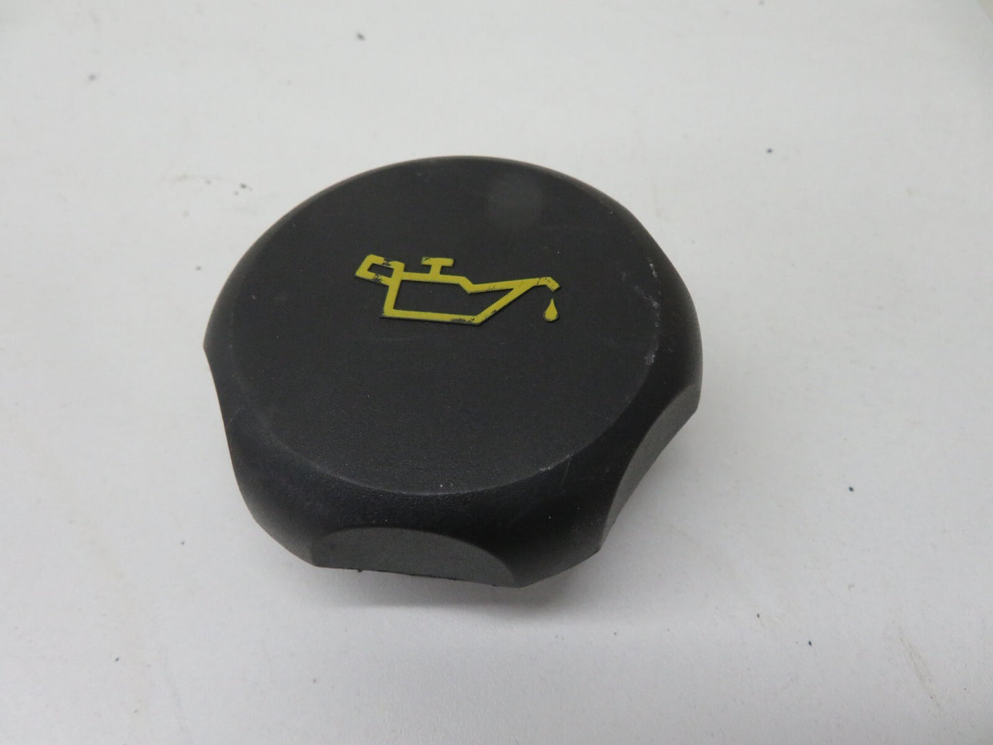 PORSCHE CAYENNE 955 ENGINE OIL CAP 2003-2006 1718-11