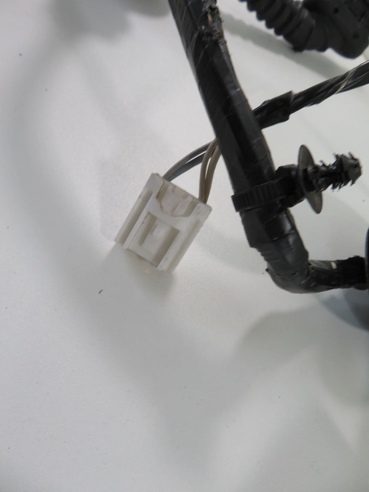 FORD C-MAX OSF DRIVER DOOR LOOM 8M5T-14A584-GKB 2006-2010 1511-2