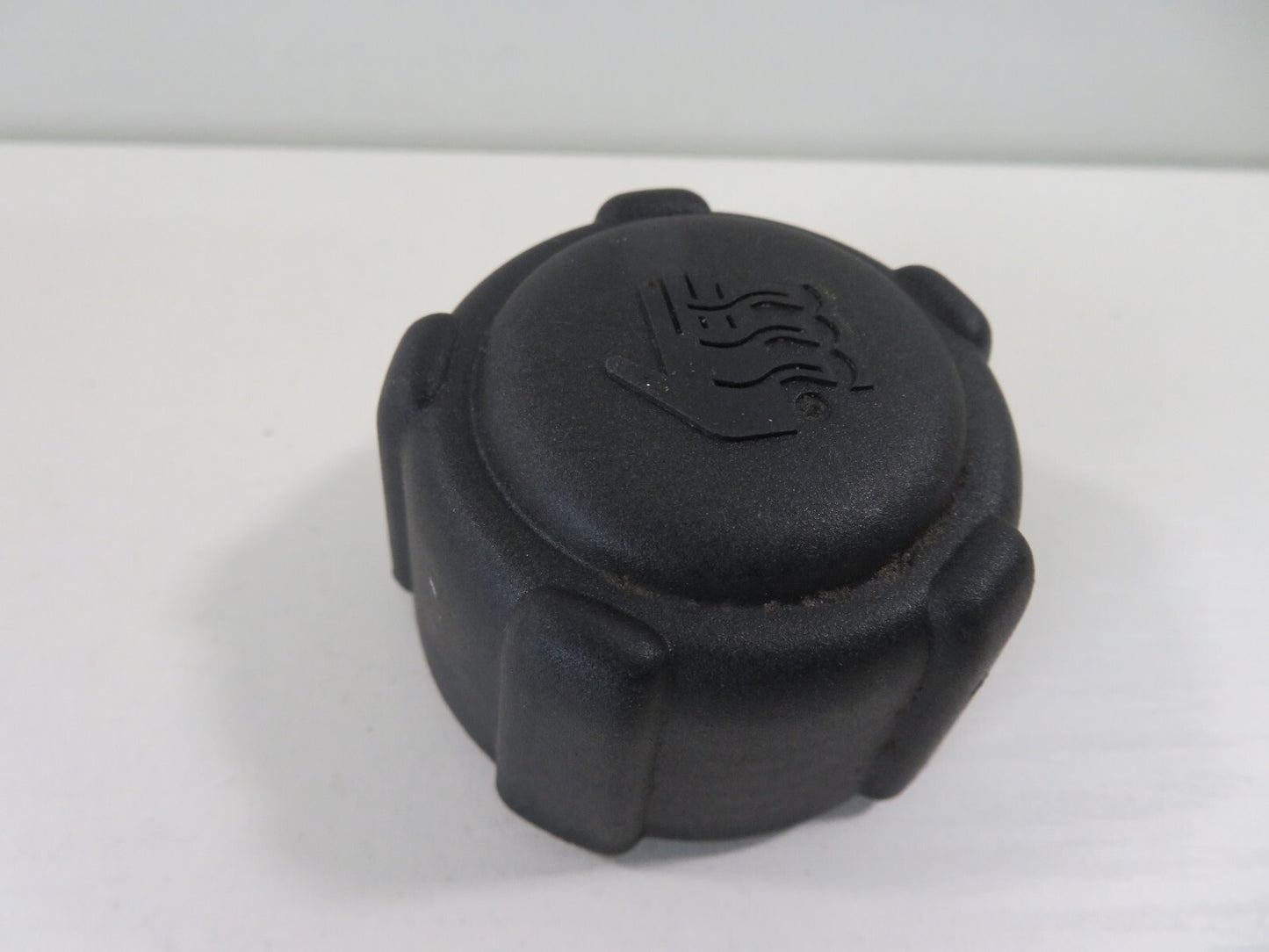 RENAULT SCENIC ANTIFREEZE COOLANT BOTTLE CAP 2003-2009 1439-3