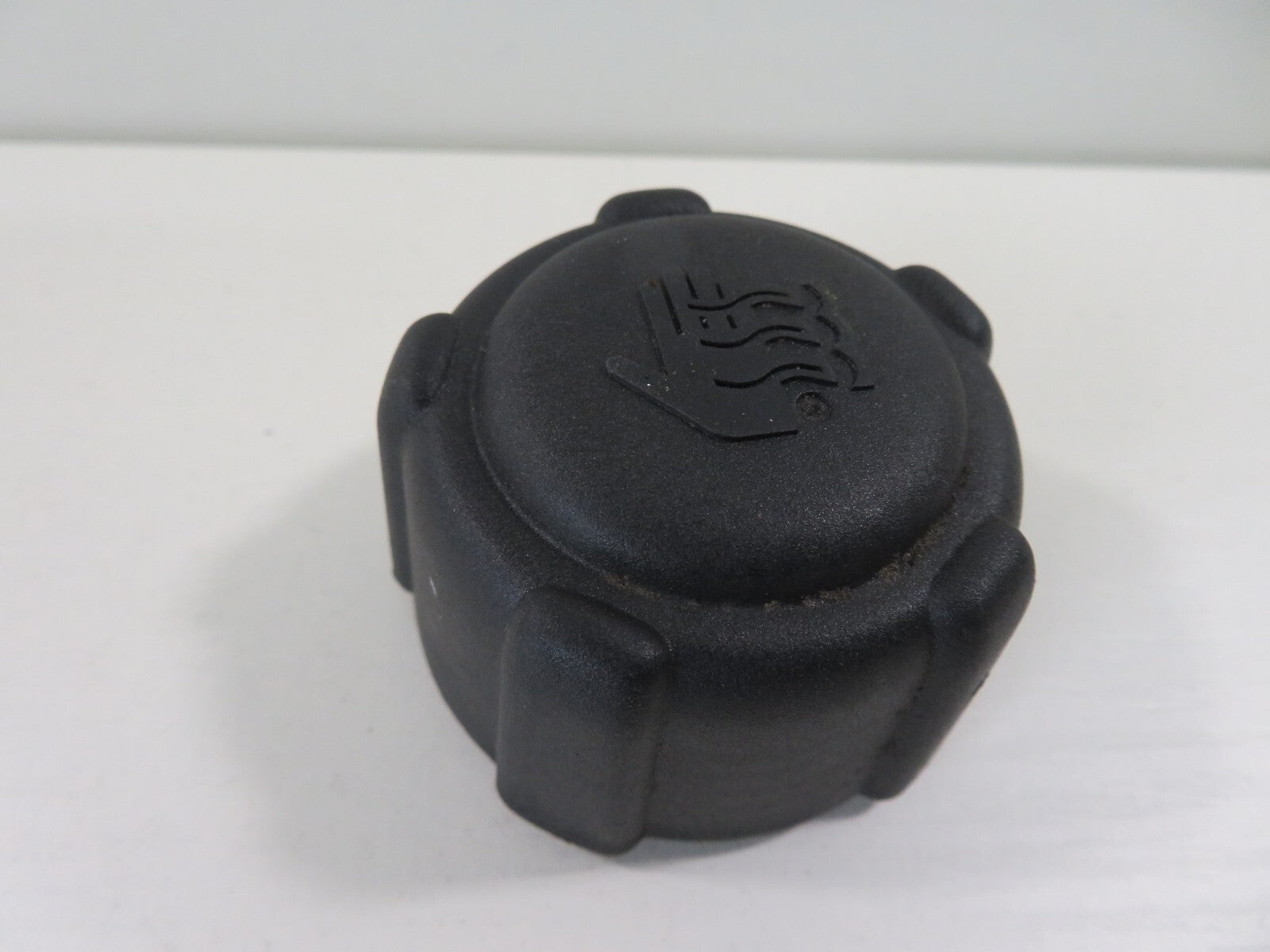 RENAULT SCENIC ANTIFREEZE COOLANT BOTTLE CAP 2003-2009 1439-3